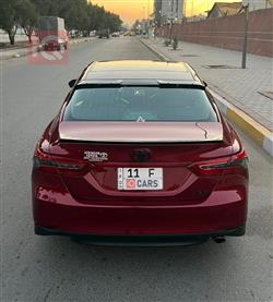 تۆیۆتا کامری